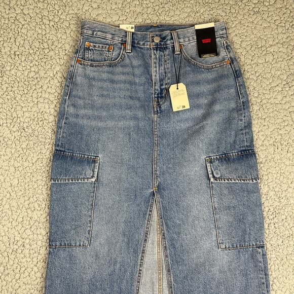 Levi's Premium Ankle Denim Column Cargo Skirt Women's Size 28 Medium Wash Blue - Picture 2 of 10
